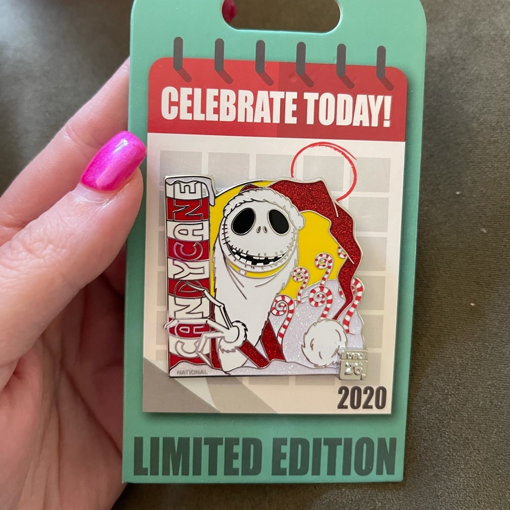 Jack Skellington candy cane LE pin